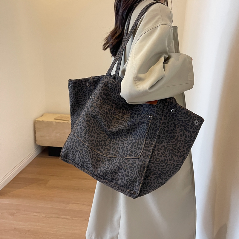 Women'S Bags For Work - حقيبة يد بنمط الفهد، حقيبة كتف