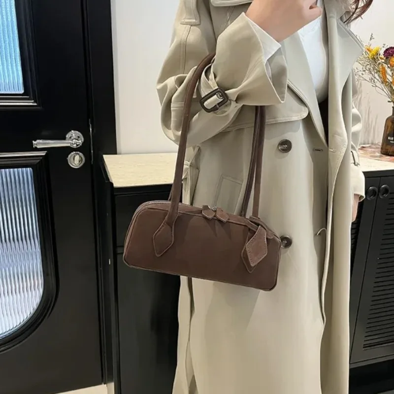 فو الجلد المدبوغ سستة بلون الب - مراجعة Women Bags Discount وسعره