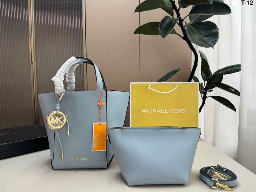 مايكل كورس/مايكل كورس MK 2026  - مراجعة Women Bags Discount وسعره